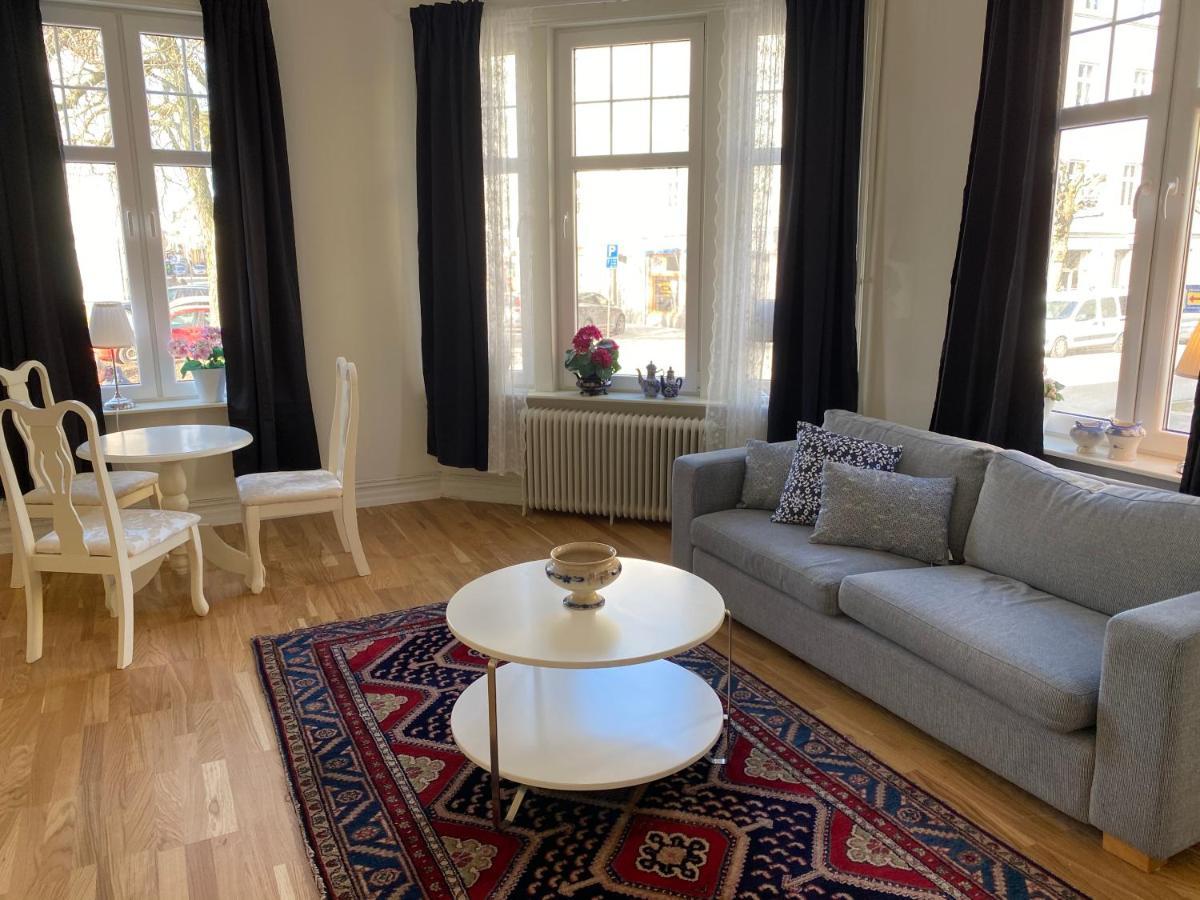 Vaenersborgs Vandrarhem Vänersborg Exterior foto